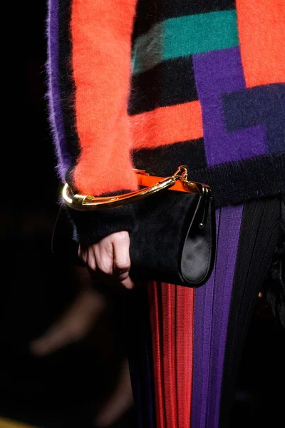 Look 65
